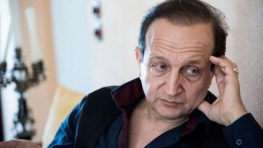 Σπύρος Μπιμπίλας: «Κάποιοι με ονόμαζαν trash και κιτς, μαζί με άλλες βλακείες» 