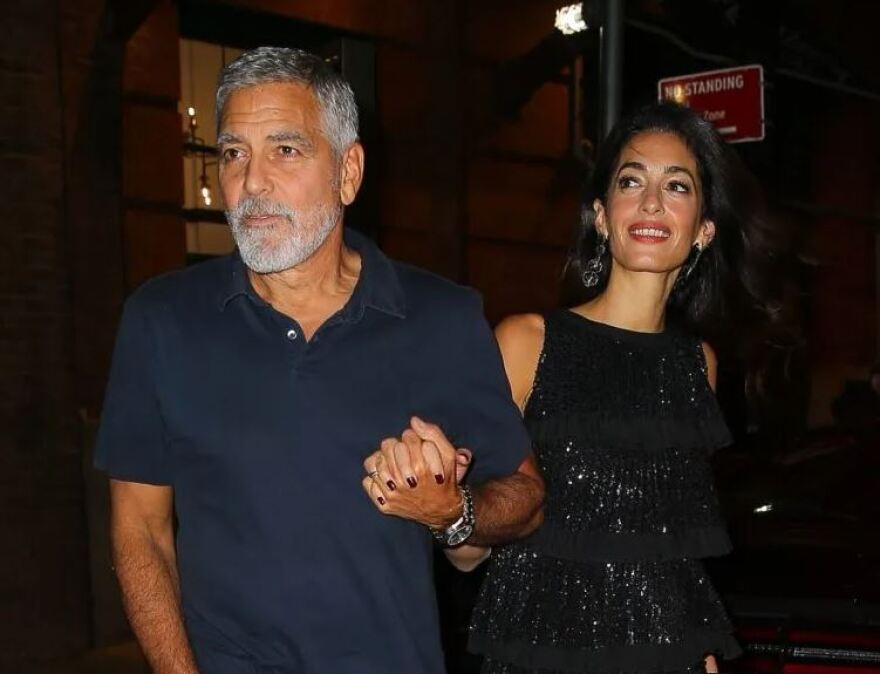 Αμάλ Κλούνεϊ: Τιμήθηκε για το ανθρωπιστικό της έργο στα ετήσια βραβεία DVF