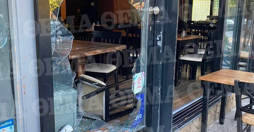 Νέα Χαλκηδόνα: Διαρρήκτης «κατέβασε» τζαμαρία με καπάκι φρεατίου και «ξάφρισε» κάβα σε μεζεδοπωλείο - Δείτε βίντεο