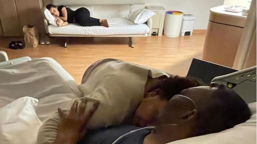 Πελέ: Κρίσιμες ώρες - Κατάκοιτος σε νέο βίντεο, πλάι του η οικογένειά του