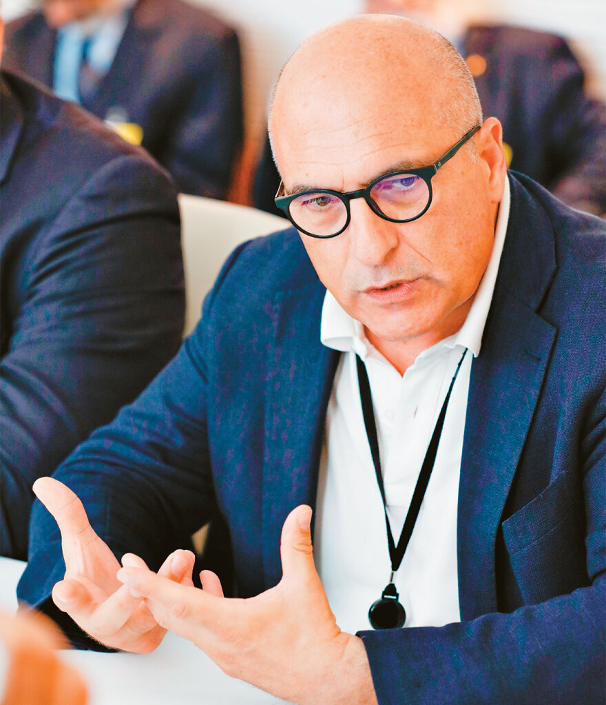 Qatargate: Οι διαδρομές του χρήματος, οι κοριοί και ο «ιστός» των 12 ΜΚΟ