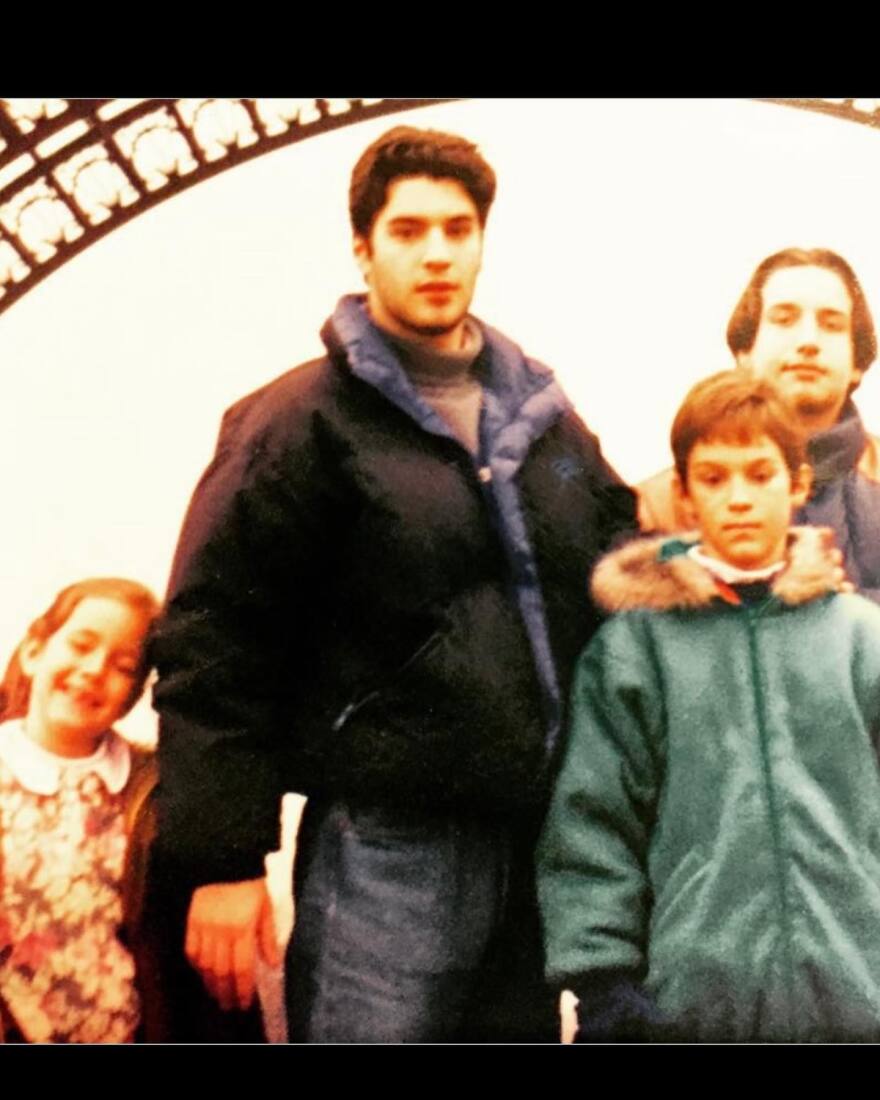 Χριστόφορος Παπακαλιάτης: Το σπάνιο οικογενειακό στιγμιότυπο και το ντοκουμέντο από το 1992 