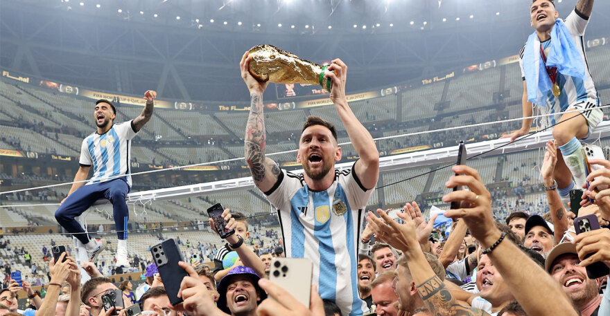 Η «ταρίφα» των διασήμων στο Instagram - Πόσα εκατομμύρια χρεώνουν για κάθε ανάρτηση