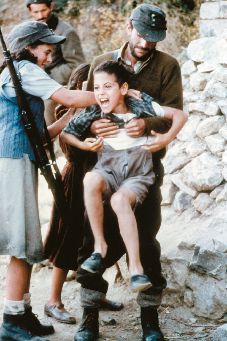 Η Ελλάδα μετά τον εμφύλιο της «Ελένης» με τα μάτια του Γκατζογιάννη