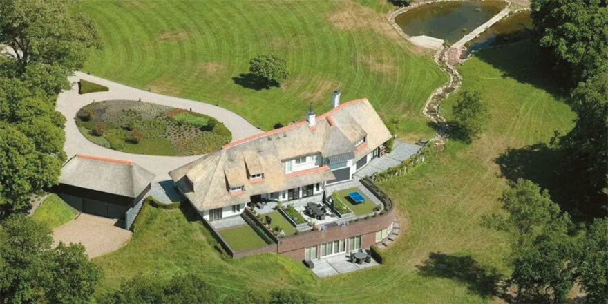 Ο «ιπτάμενος» Ολλανδός επενδυτής - Γιατί οι Χόλτερμαν… έγιναν Έλληνες