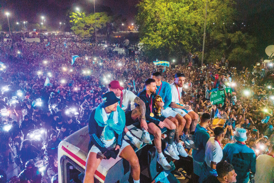 Λιονέλ Μέσι: Ο μόνος που κοίταξε τον Μαραντόνα στα μάτια