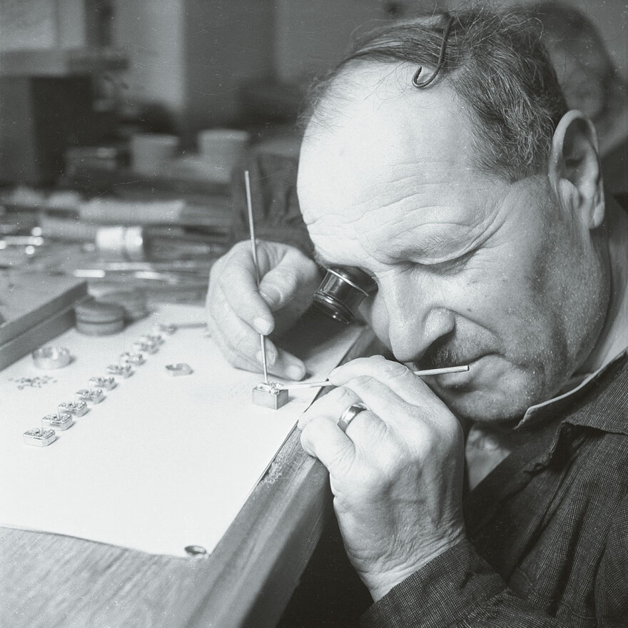 Rolex: Ο μύθος πίσω από την εταιρεία - Κέρδη δισεκατομμυρίων και μυστικά