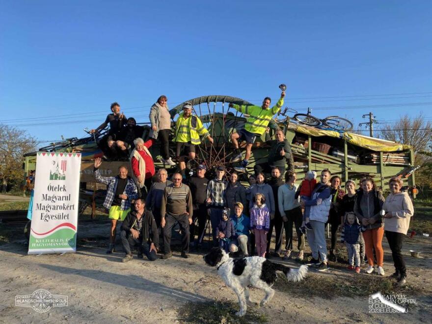 Από την Αμβέρσα στην Ελευσίνα - Οι TimeCircus διασχίζουν την Ελλάδα με τροχήλατο