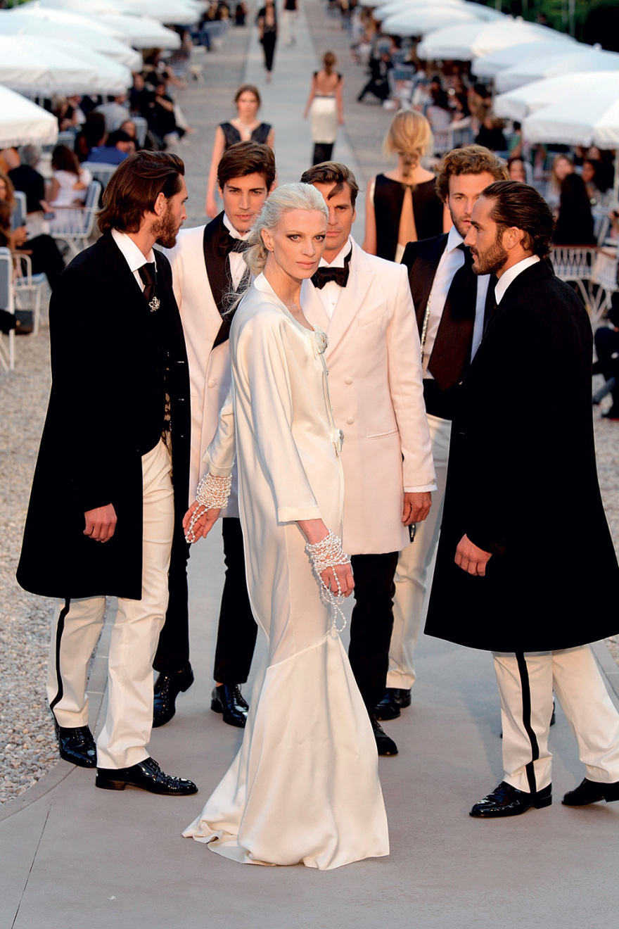 Κρίστεν ΜακΜέναμι: Η αβάσταχτη γοητεία του diverse