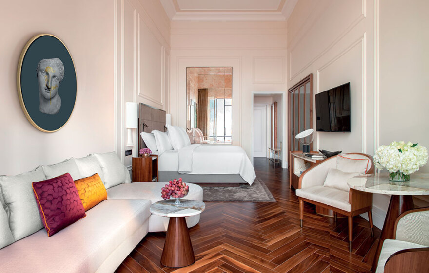 «San Domenico Palace»: Στο παλάτι του «White Lotus» 