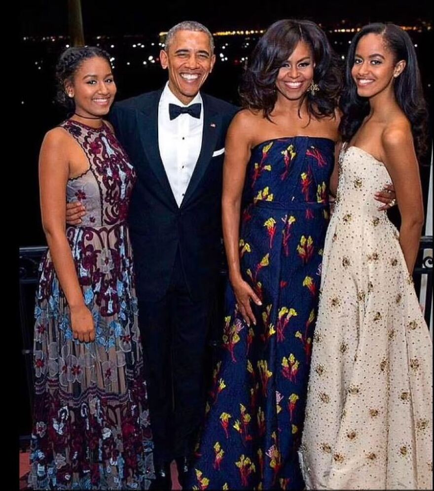 Μισέλ Ομπάμα: Οι δυσκολίες στον γάμο,  η καριέρα και τα παιδιά «τρομοκράτες»