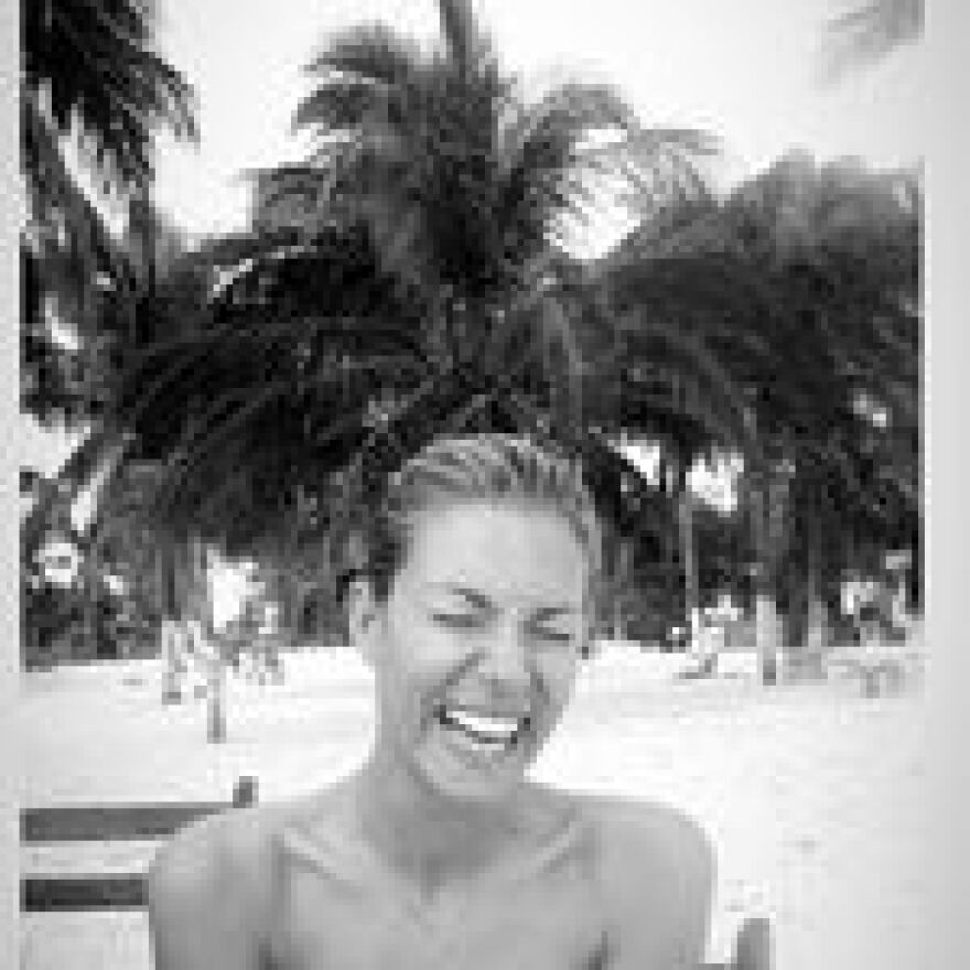 Βίκυ Καγιά: Μοιράζεται με το κοινό της αδημοσίευτες φωτογραφίες από τα ταξίδια της