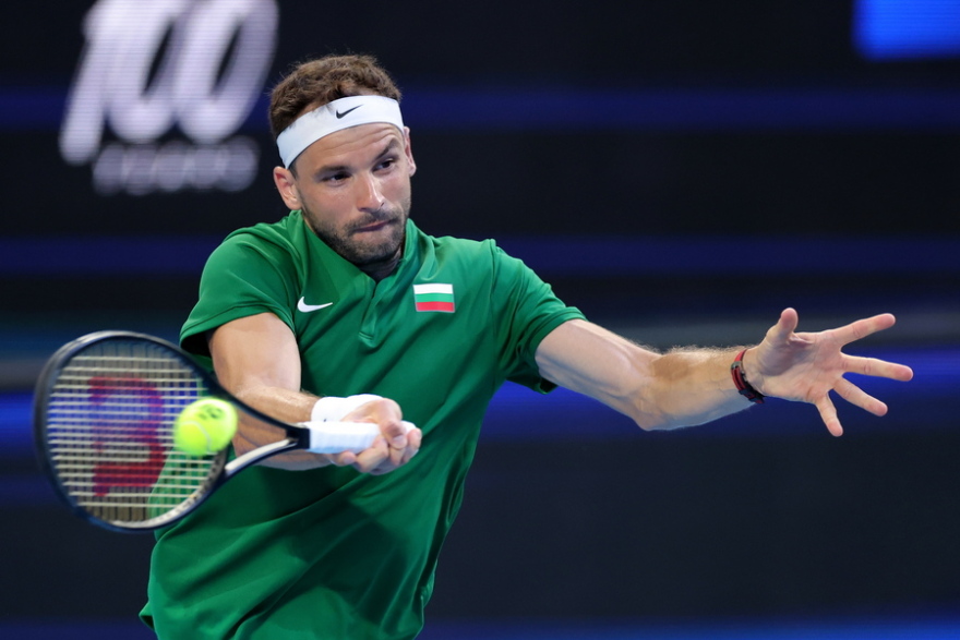 United Cup: Με το δεξί αλλά χωρίς την ελληνική σημαία στη φανέλα ο Τσιτσιπάς 