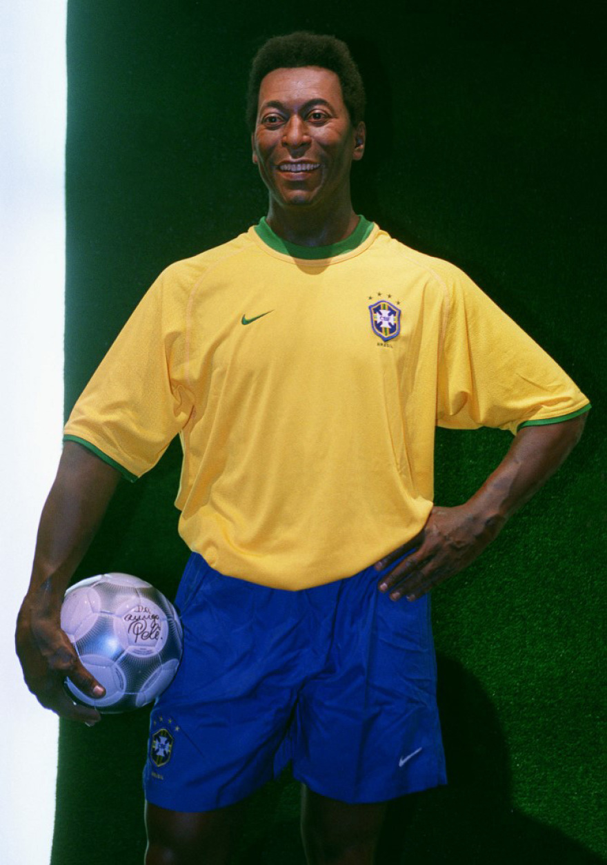 Πέθανε ο «βασιλιάς» Πελέ - Θρήνος στο παγκόσμιο ποδόσφαιρο 