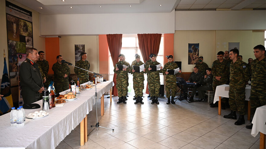 Ο Αρχηγός ΓΕΣ επισκέφθηκε στρατόπεδα της Αττικής ενόψει της Πρωτοχρονιάς