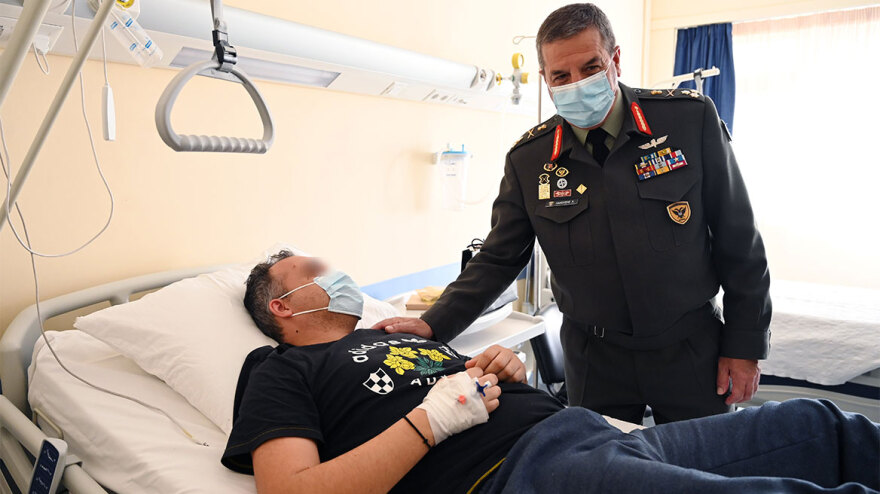 Ο Αρχηγός ΓΕΣ επισκέφθηκε στρατόπεδα της Αττικής ενόψει της Πρωτοχρονιάς