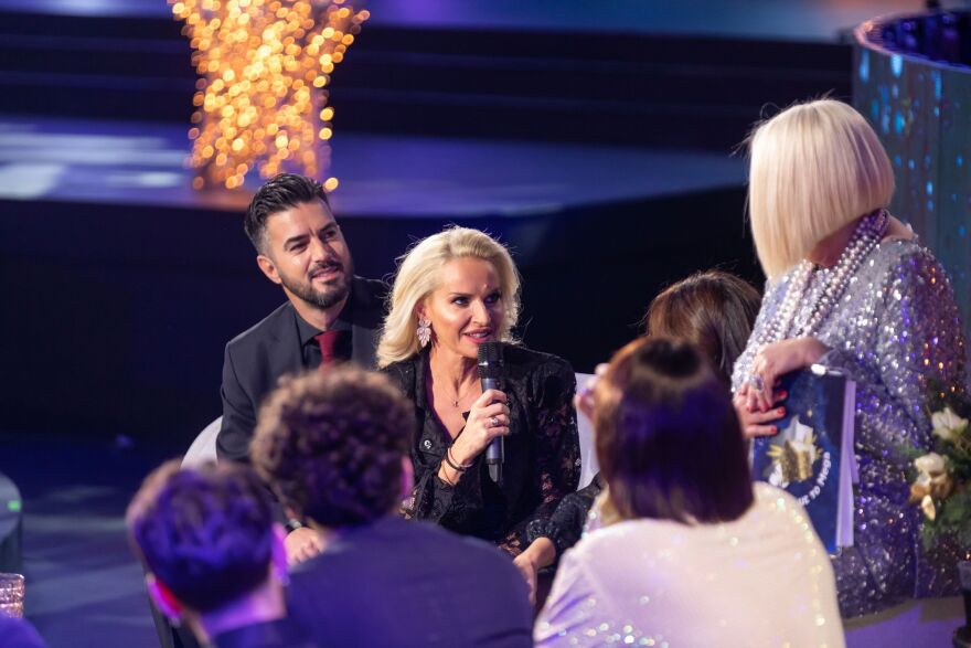 MEGA: Το πιο λαμπερό πρωτοχρονιάτικο ρεβεγιόν  στο «Σπίτι με το MEGA»