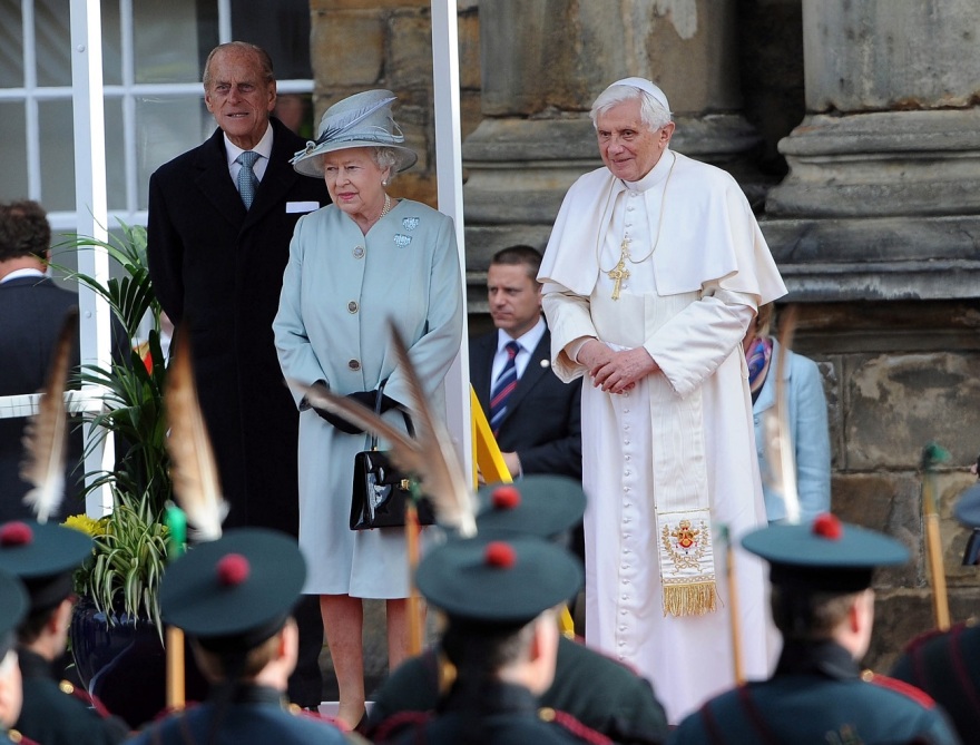Πέθανε σε ηλικία 95 ετών ο πρώην Πάπας Βενέδικτος