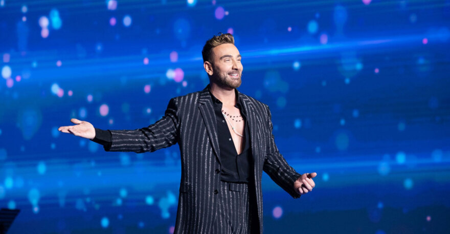 Τα κέφια της Ελένης και η ανακοίνωση της Ηλιάνας