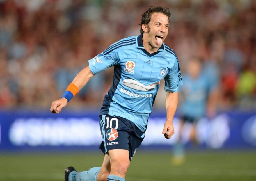 Πελέ, Κρόιφ, Κάιζερ, Μπεστ και Μπέκαμ ακολούθησαν τον δρόμο των δολαρίων πριν τον Ρονάλντο 