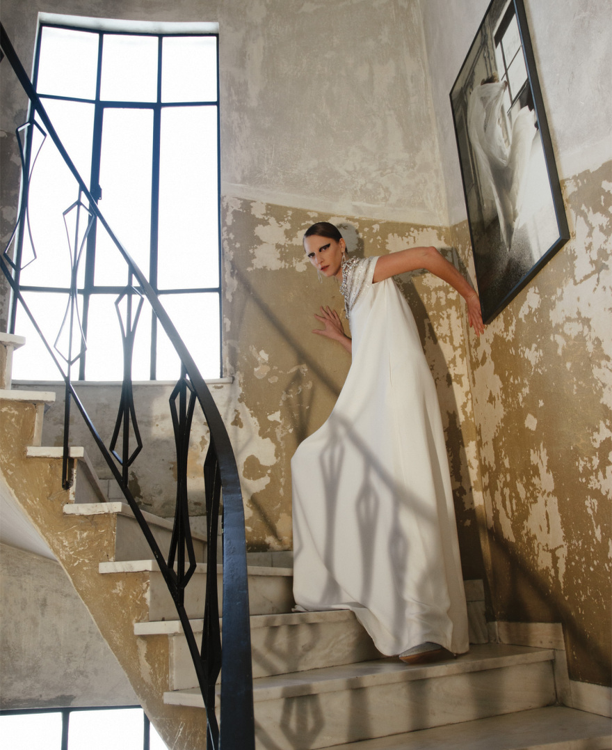 Ros Georgiou: Από τις πασαρέλες του κόσμου, σκηνοθέτις