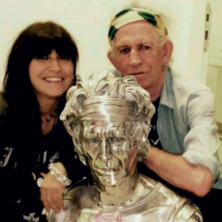 Σίσσυ Πιάνα: Γλυπτά, stars  & rock  'n' roll