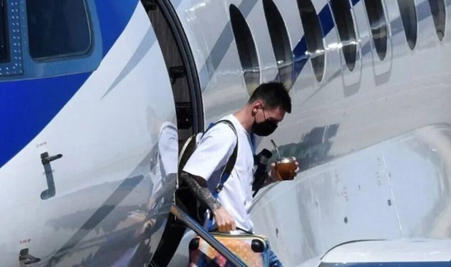 Επέστρεψε στο Παρίσι ο Μέσι - Εμπαπέ και Χακίμι αποθεώθηκαν στη Νέα Υόρκη 