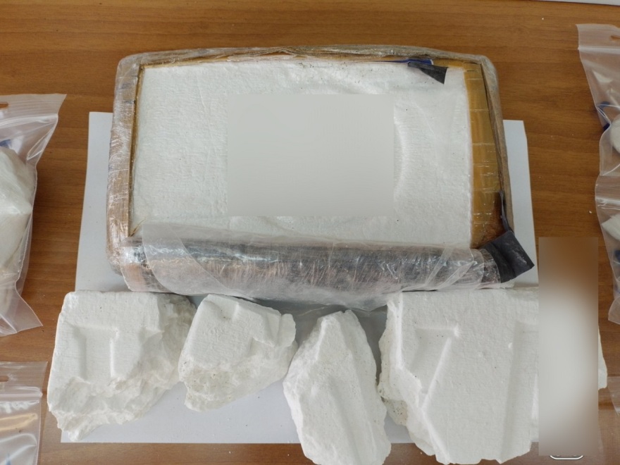 Επιχείρηση της Δίωξης Ναρκωτικών στα νότια προάστια - Συνελήφθησαν 3 άνδρες και 2 γυναίκες