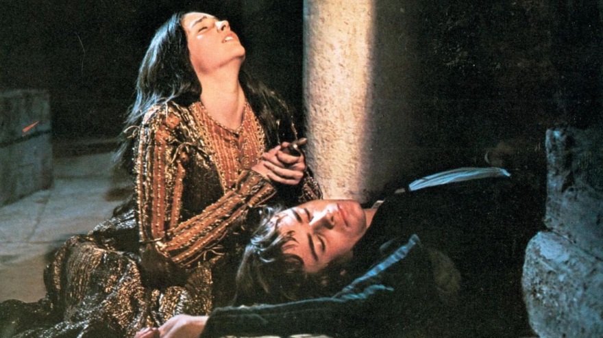 Ο «Ρωμαίος και η Ιουλιέτα» του Φράνκο Τζεφιρέλι κατέθεσαν μήνυση 54 χρόνια μετά για σεξουαλική παρενόχληση