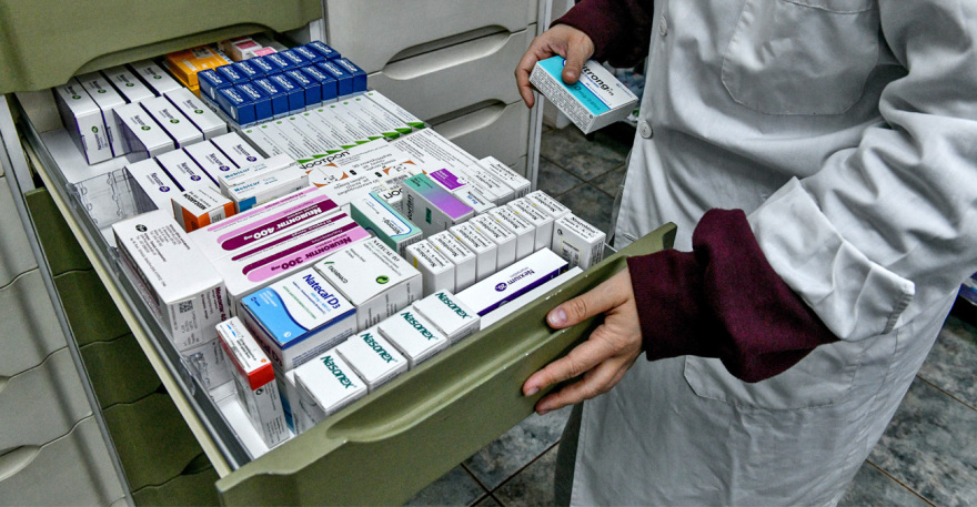 Φάρμακα: Πέντε μέτρα για τις ελλείψεις