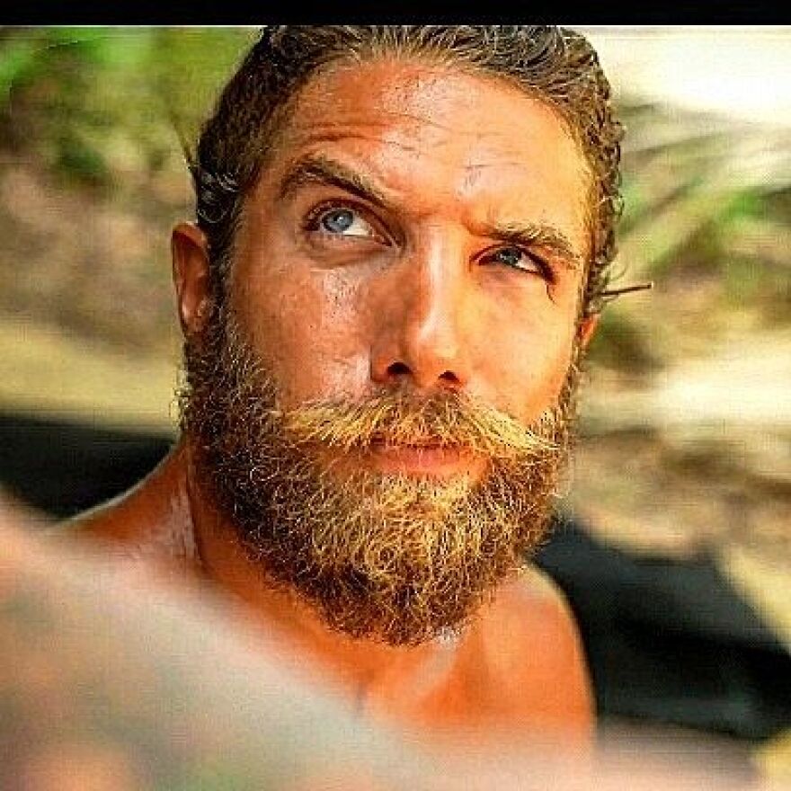 Γιώργος Κόρομι για All Star Survivor: «Απολαύστε το, θα σας καμαρώνω και θα σας στέλνω τα καλύτερα vibes από εδώ»