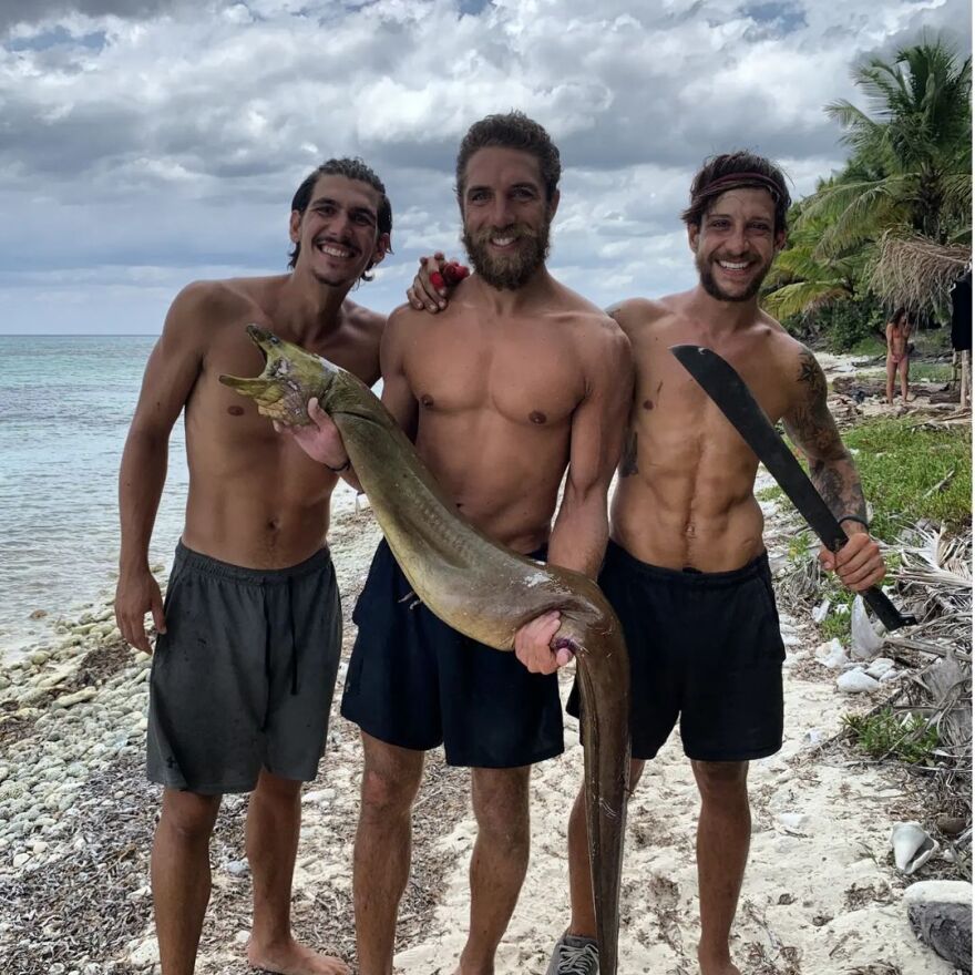 Γιώργος Κόρομι για All Star Survivor: «Απολαύστε το, θα σας καμαρώνω και θα σας στέλνω τα καλύτερα vibes από εδώ»