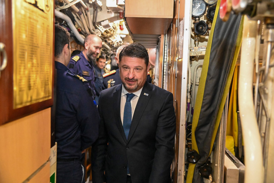Χαρδαλιάς: Θεοφάνια στο Ναύσταθμο Κρήτης - Στο λιμάνι της Σούδας για τον Τίμιο Σταυρό (φωτογραφίες)
