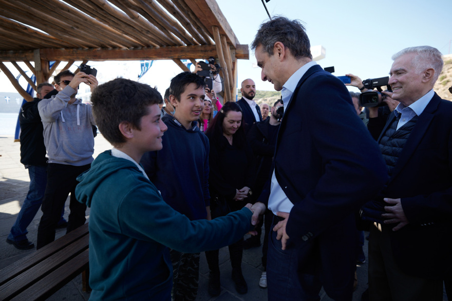Μηνύματα Μητσοτάκη από Γαύδο στην Τουρκία - Η επίσκεψη σε φωτογραφίες