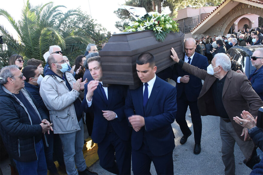 Νότης Μαυρουδής: Τον αποχαιρέτησαν με το «Πρωινό Τσιγάρο» - Δείτε βίντεο