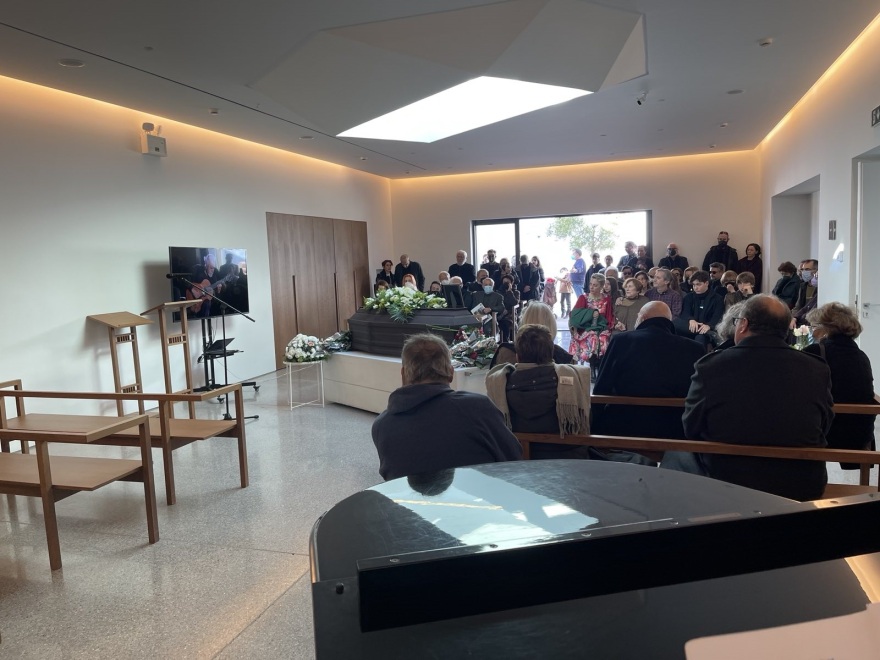 Νότης Μαυρουδής: Στο Αποτεφρωτήριο Ριτσώνας το «τελευταίο αντίο» - Φωτογραφίες