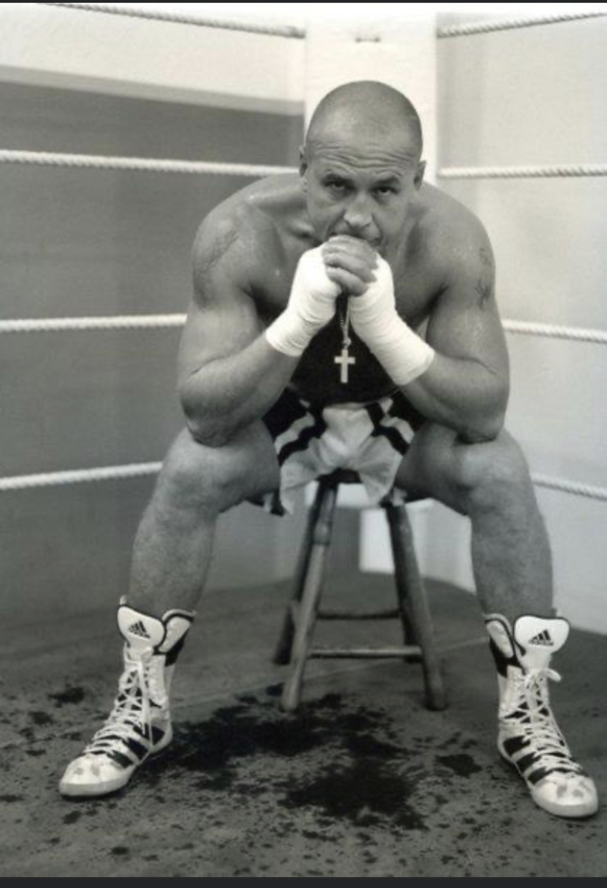 Βασίλης Τόπαλος: «Είναι έγκλημα αν τον έβαλαν να κάνει σπάρινγκ» λέει προπονητής πυγμαχίας