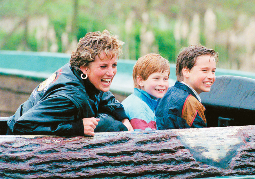 «Μου έδωσες διάδοχο, τώρα και ρεζέρβα» - Η φράση του Καρόλου στη Νταϊάνα που έκανε τον Χάρι να τον μισήσει - Προδημοσίευση από το βιβλίο