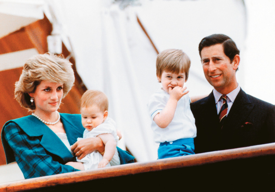 «Μου έδωσες διάδοχο, τώρα και ρεζέρβα» - Η φράση του Καρόλου στη Νταϊάνα που έκανε τον Χάρι να τον μισήσει - Προδημοσίευση από το βιβλίο
