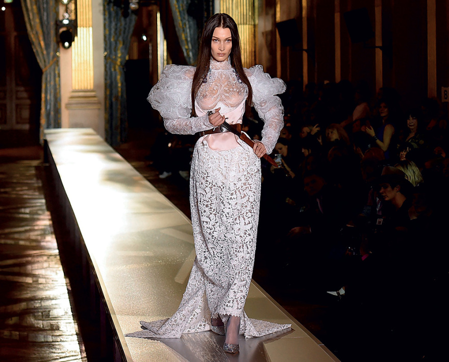 Βίβιεν Γουέστγουντ:  Η ζωή της δεν ήταν σαν παραμύθι, ήταν ακόμα πιο συναρπαστική