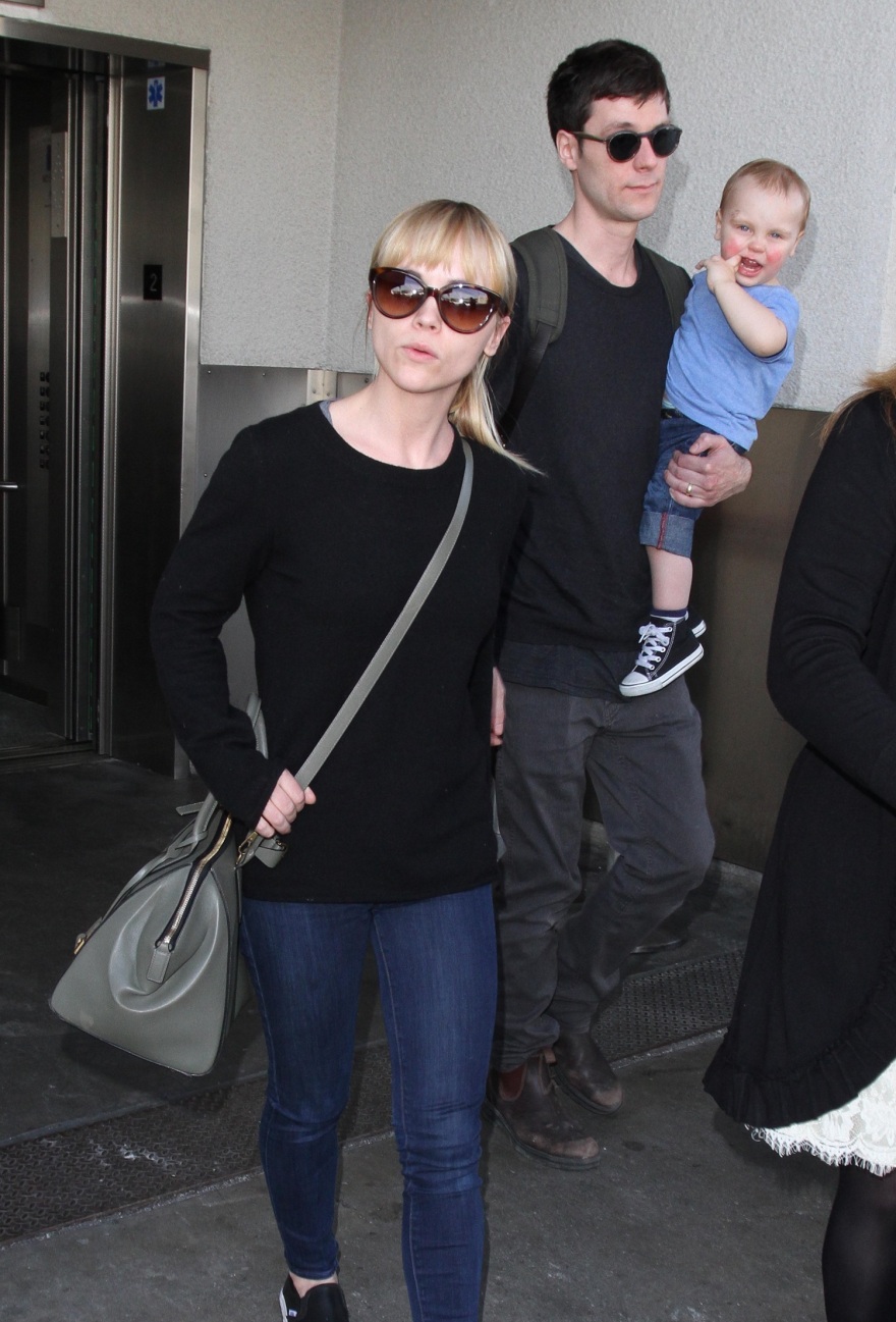 Κριστίνα Ρίτσι: Στα δικαστήρια με τον πρώην της - Αλληλοκατηγορούνται για ψυχολογική κακοποίηση του παιδιού τους