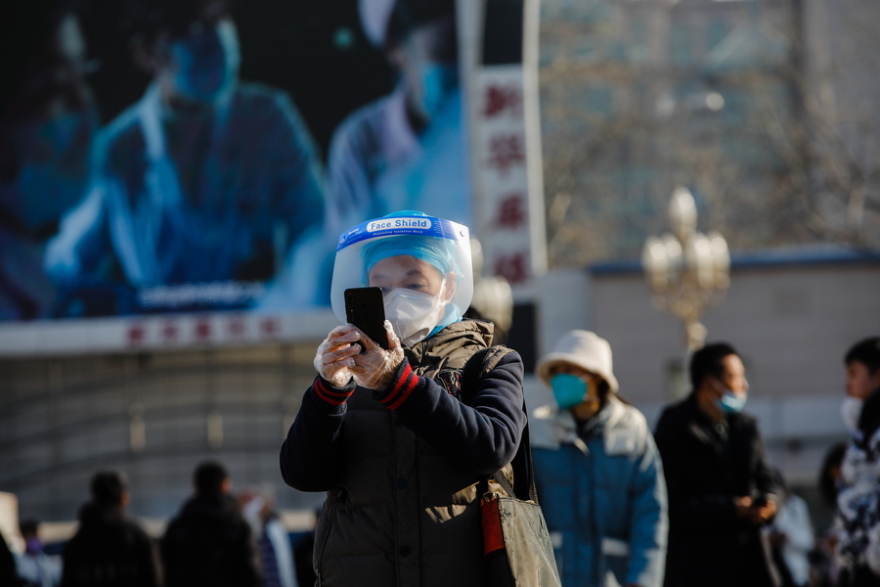 Κορωνοϊός: Το κινέζικο μαρτύριο και η επικίνδυνη «Kράκεν» από τις ΗΠΑ