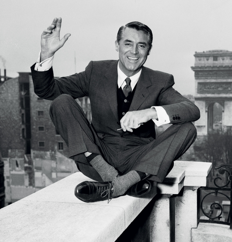 Κάρι Γκραντ: Η μυθιστορηματική ζωή του μεταφέρεται στη μικρή οθόνη