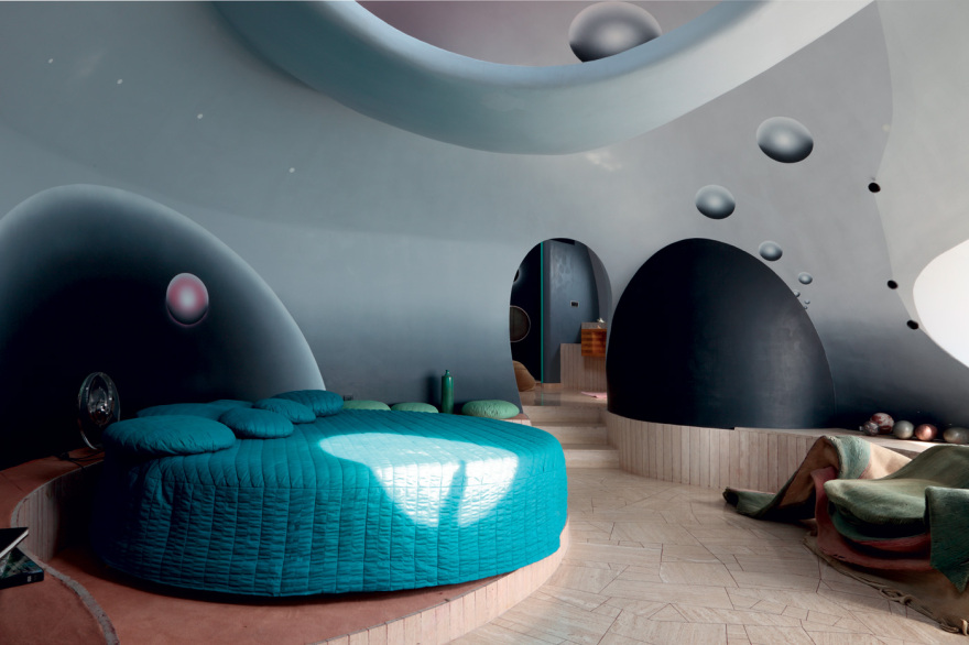 Palais Bulles: Το παλάτι από φούσκες του Πιέρ Καρντέν 