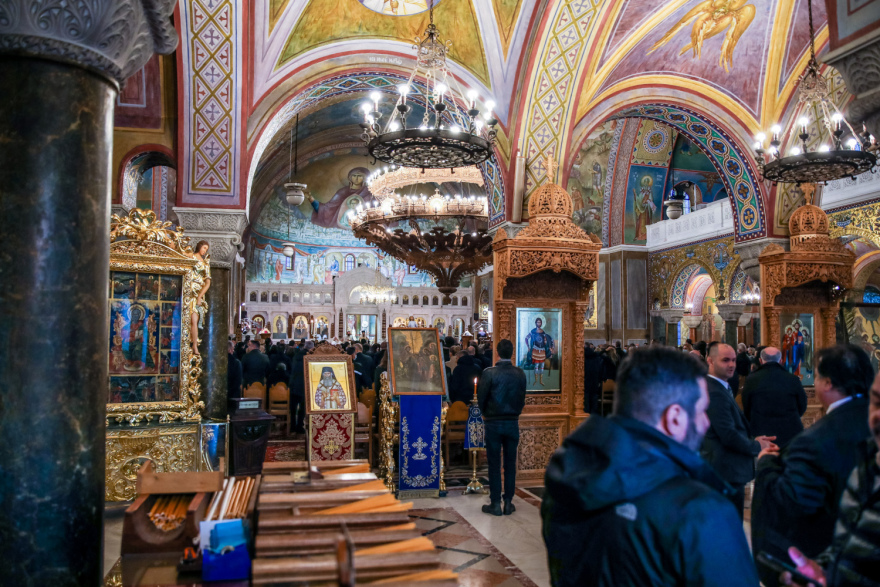 Παναγιώτης Τζένος: Το τελευταίο αντίο στην Πάτρα - Θλίψη στην κηδεία του (φωτογραφίες & βίντεο)