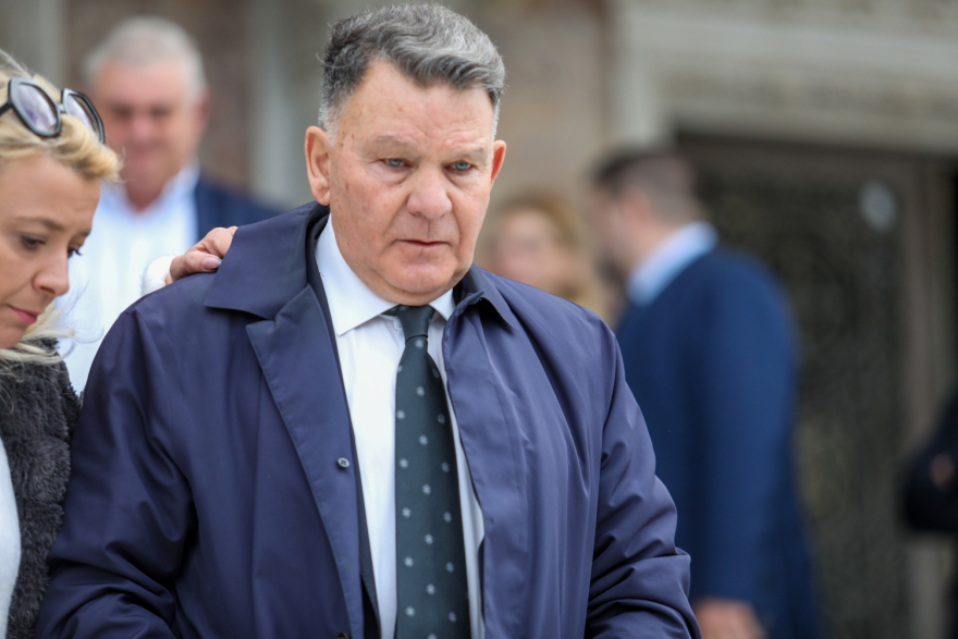 Παναγιώτης Τζένος: Το τελευταίο αντίο στην Πάτρα - Θλίψη στην κηδεία του (φωτογραφίες & βίντεο)