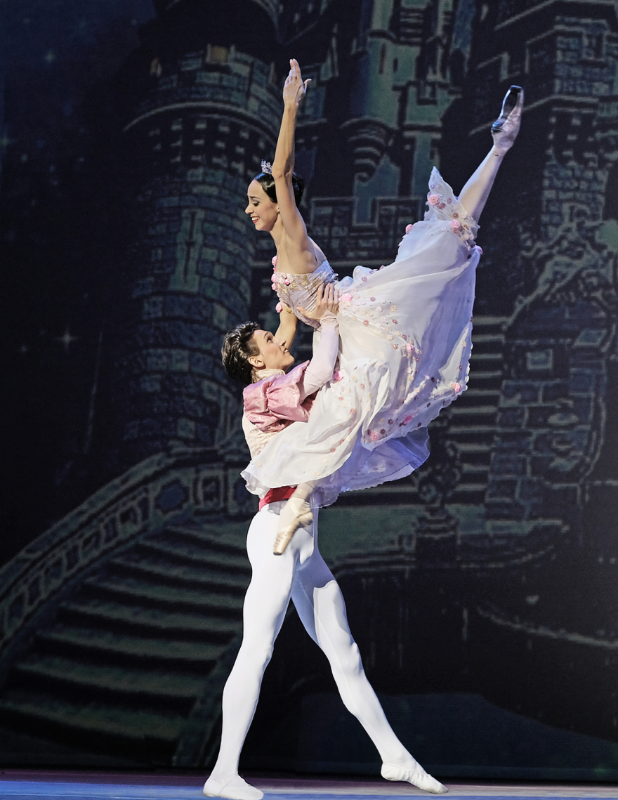 Σταχτοπούτα: Ένα αγαπημένο παραμύθι σε μια ονειρεμένη παράσταση κλασικού μπαλέτου