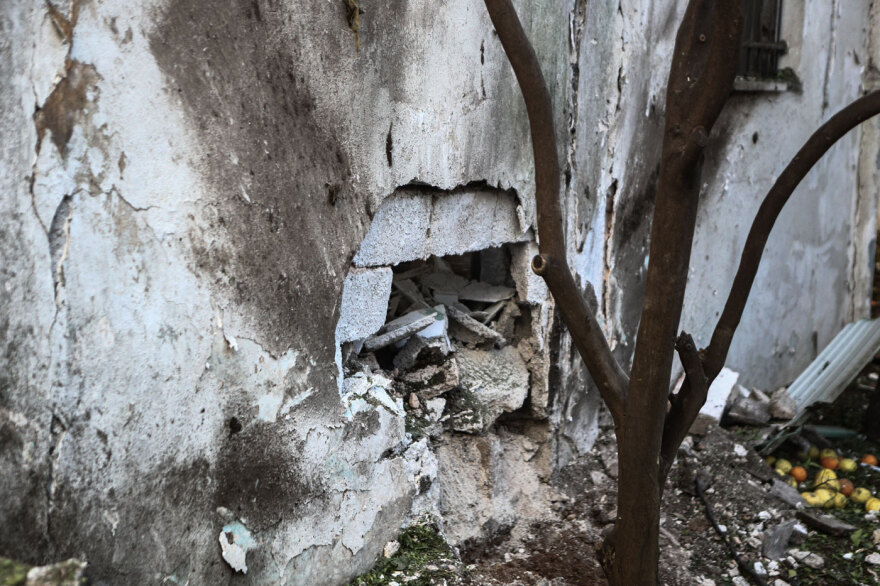 Μαρούσι: Τι ψάχνει η ΕΛΑΣ για τη βόμβα - Δείτε τη στιγμή της ισχυρής έκρηξης