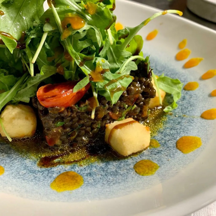 Kyrimai: Το ιστορικό ξενοδοχείο στον Γερολιμένα της Μάνης βραβεύεται ξανά