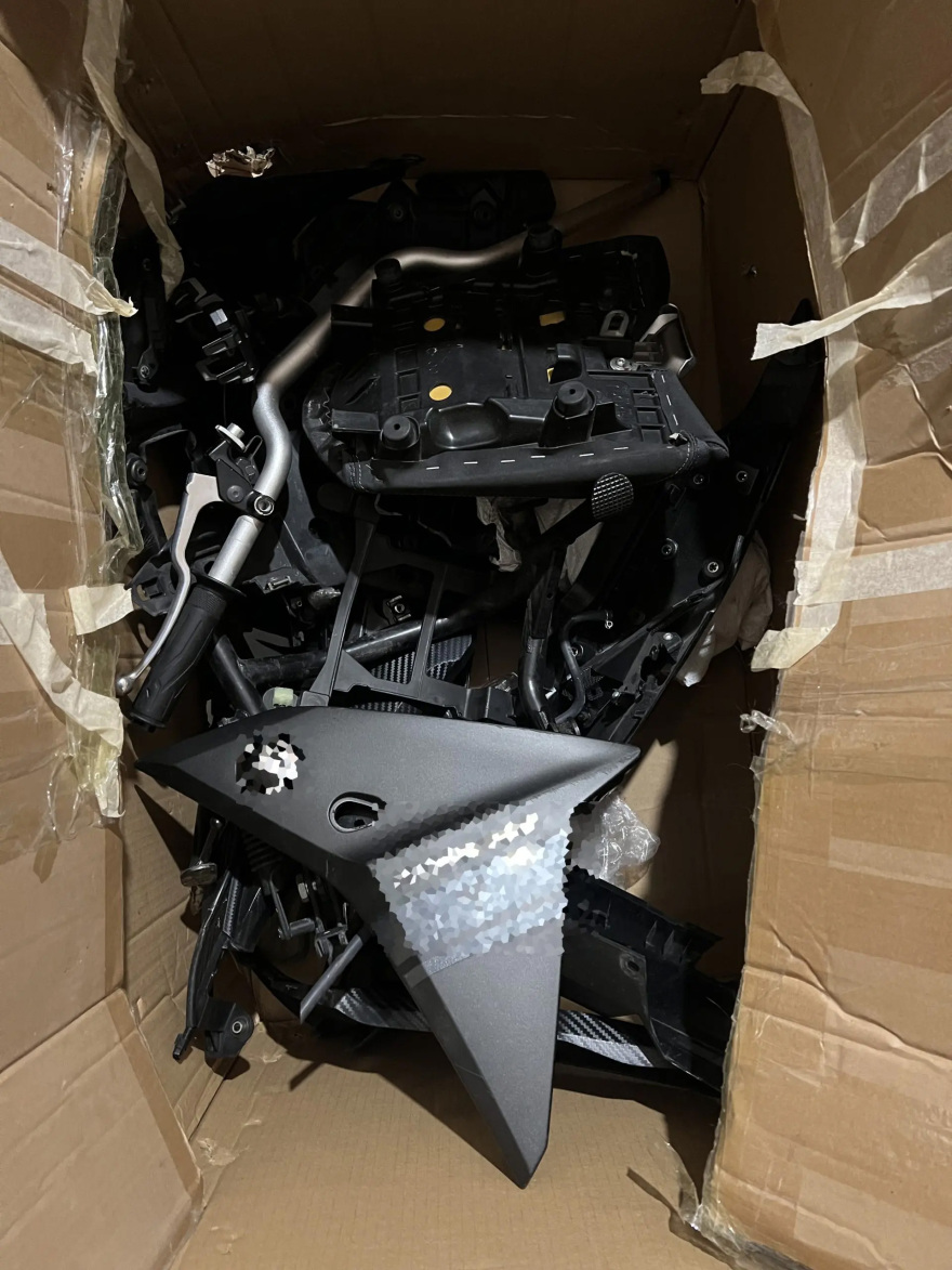 Πώς δρούσε η σπείρα με τα SUV στην Αττική - Οι «εξαγωγές», οι πλαστογραφίες και τα ανταλλακτικά